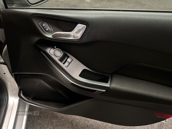 Used Ford Fiesta 2018 for sale - 76937092: Photo 3