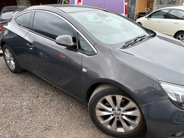 Used Vauxhall Astra GTC 2012 for sale - 75644649: Photo 8