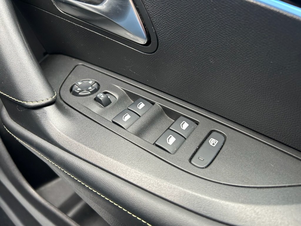 Used Peugeot 2008 2021 for sale - 77655479: Photo 29