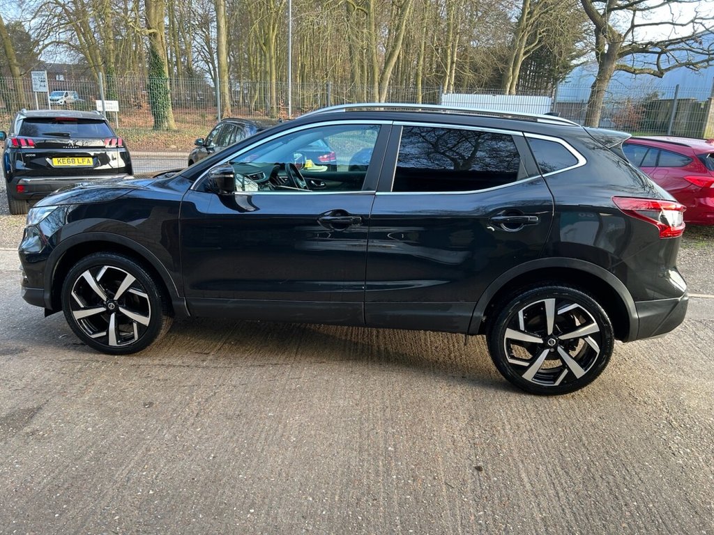 Used Nissan Qashqai 2018 for sale - 77806504: Photo 8