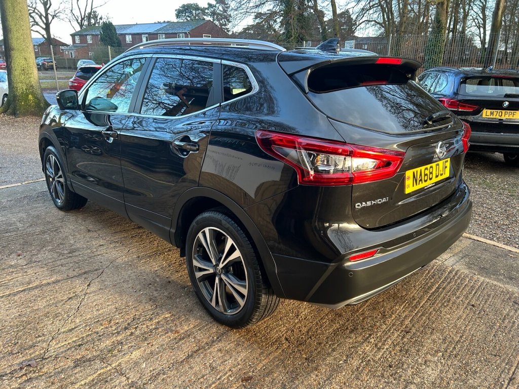 Used Nissan Qashqai 2018 for sale - 77659818: Photo 6
