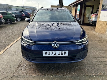 Used Volkswagen Golf 2022 for sale - 77659842: Photo