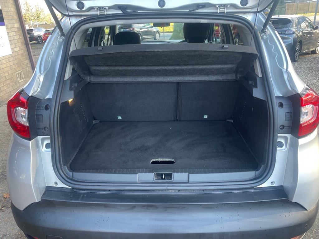 Used Renault Captur 2016 for sale - 77659859: Photo 4