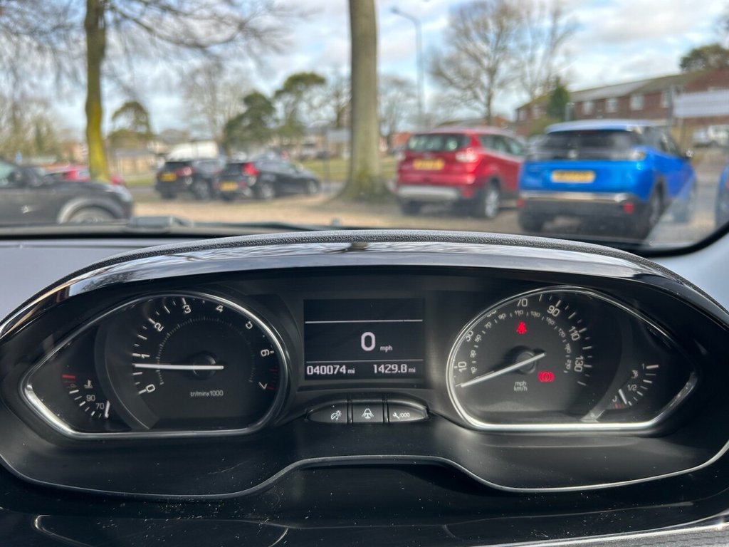 Used Peugeot 2008 2018 for sale - 77659805: Photo 15