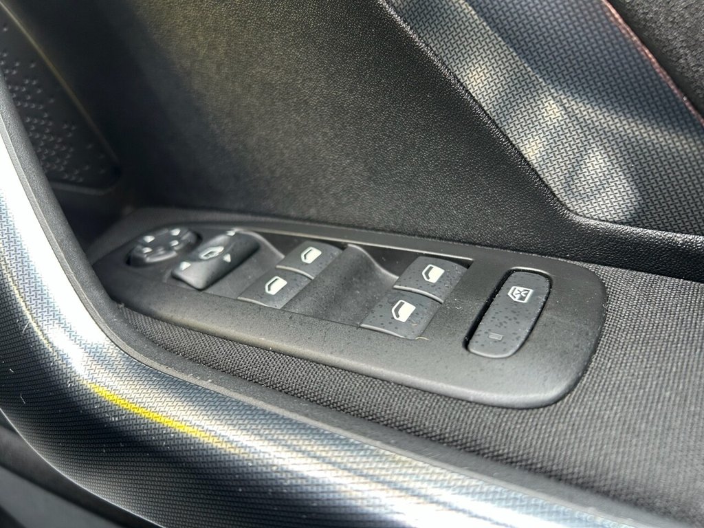 Used Peugeot 2008 2018 for sale - 77659805: Photo 21