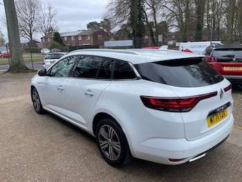 Used Renault Megane 2022 for sale - 78043984: Photo