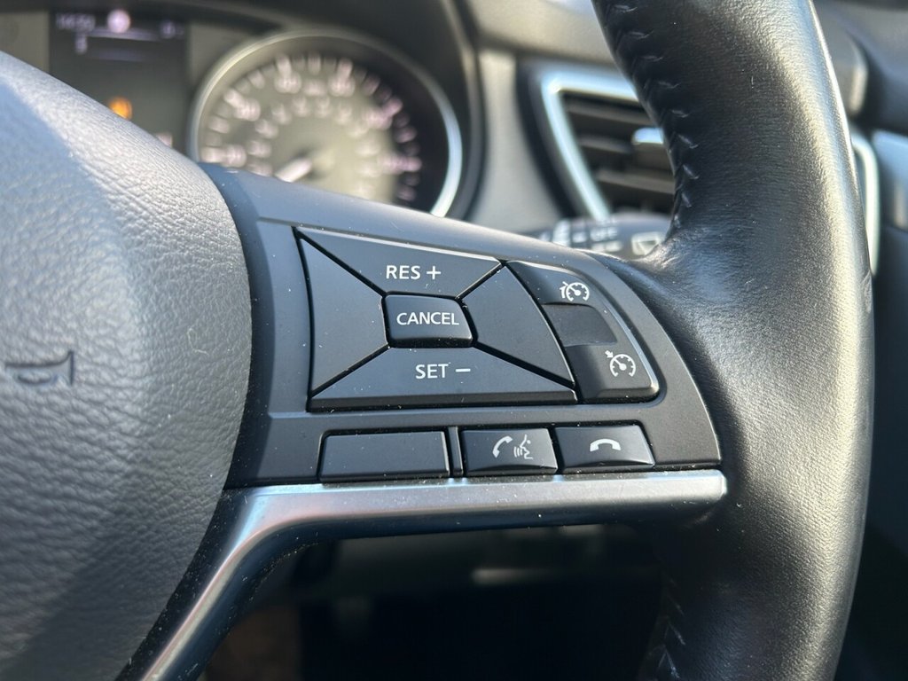 Used Nissan Qashqai 2017 for sale - 77659837: Photo 25