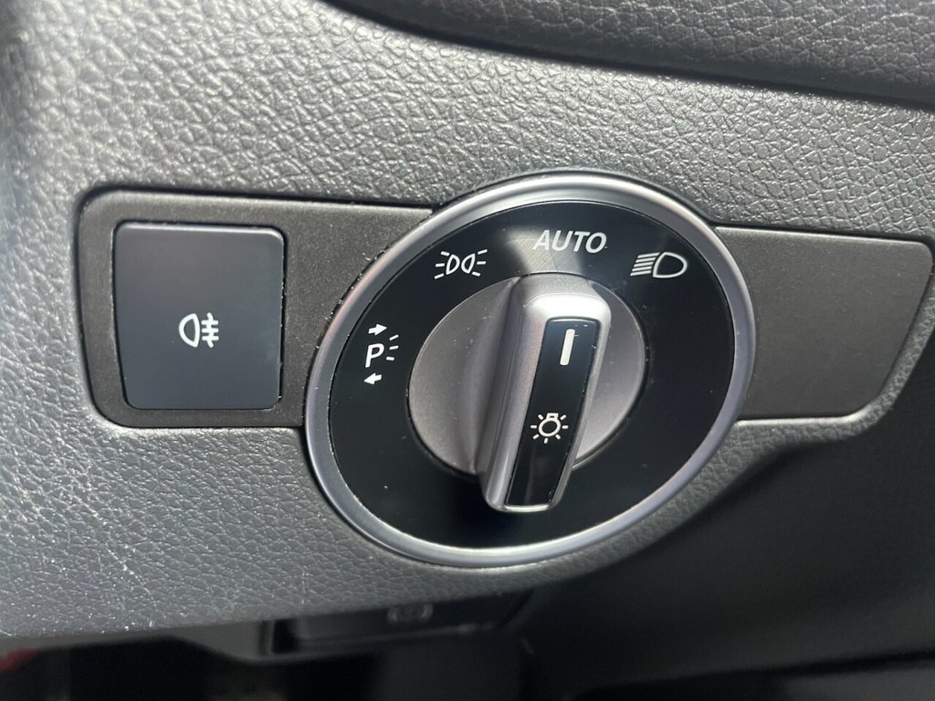 Used Mercedes-Benz A-Class 2019 for sale - 78097200: Photo 16