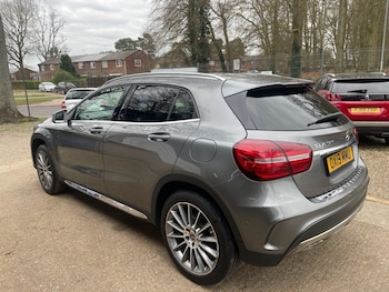 Used Mercedes-Benz A-Class 2019 for sale - 78097200: Photo