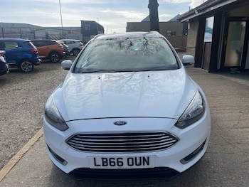 Used Ford Focus 2017 for sale - 77703823: Photo