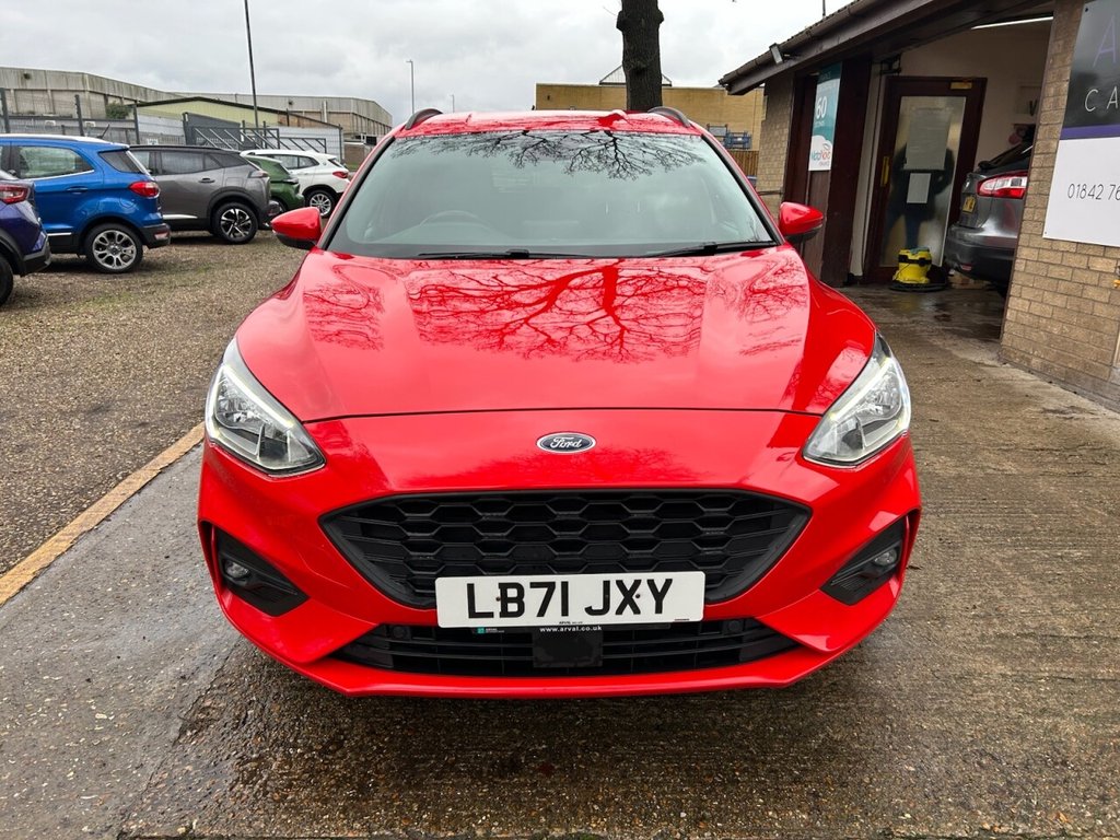 Used Ford Focus 2021 for sale - 77659875: Photo 2