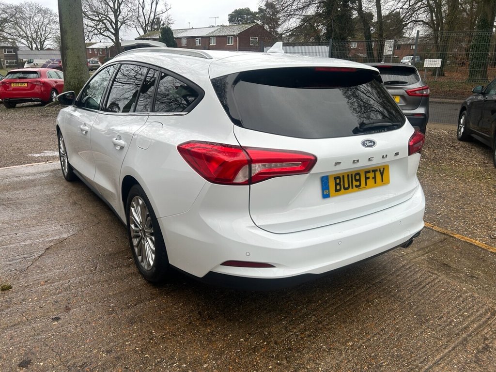 Used Ford Focus 2019 for sale - 77659823: Photo 4