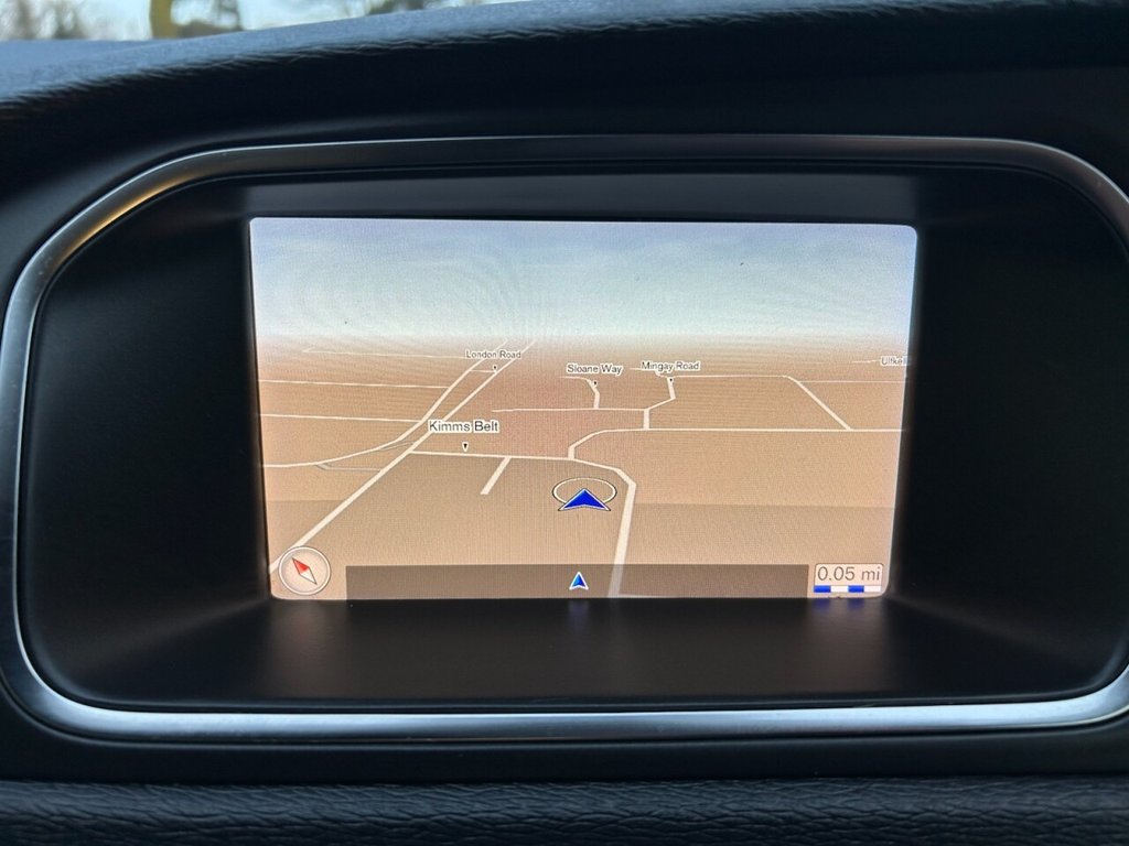 Used Volvo V40 2019 for sale - 77659820: Photo 16