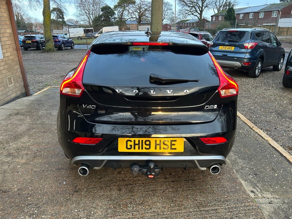 Used Volvo V40 2019 for sale - 77659820: Photo 5