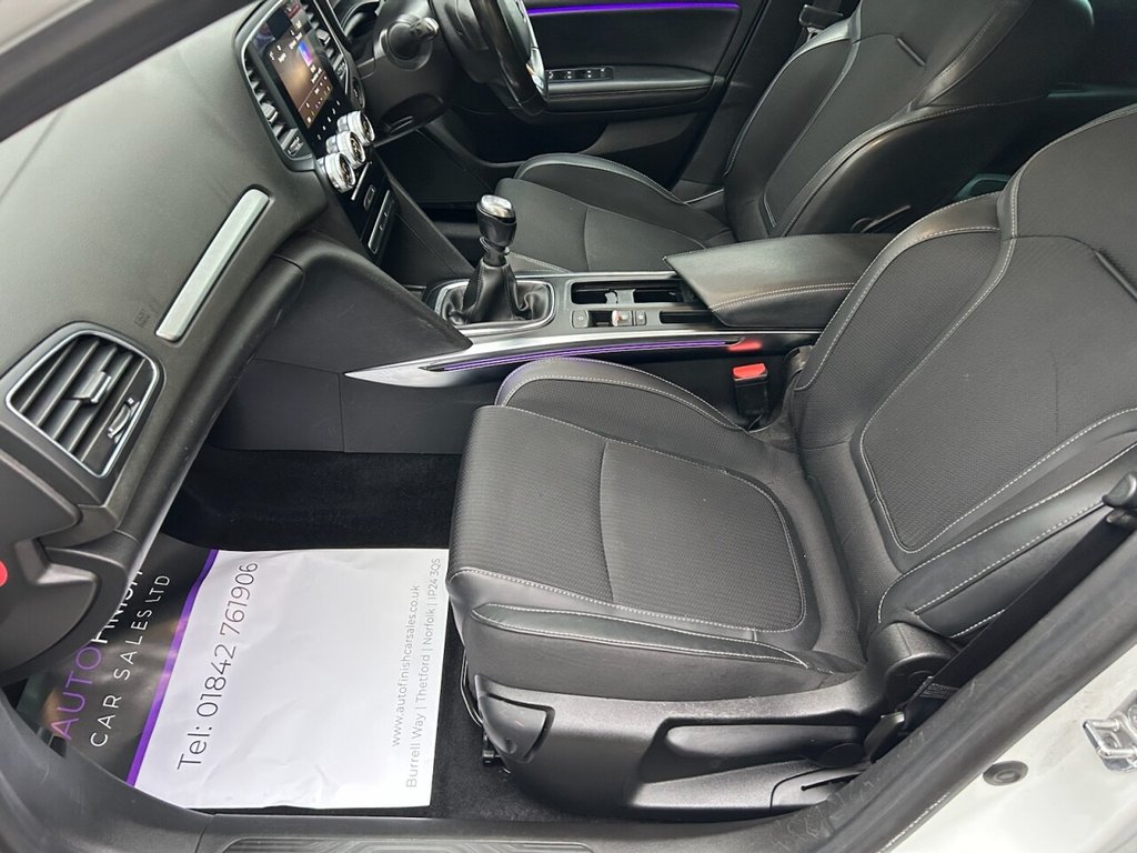 Used Renault Megane 2022 for sale - 77654654: Photo 11