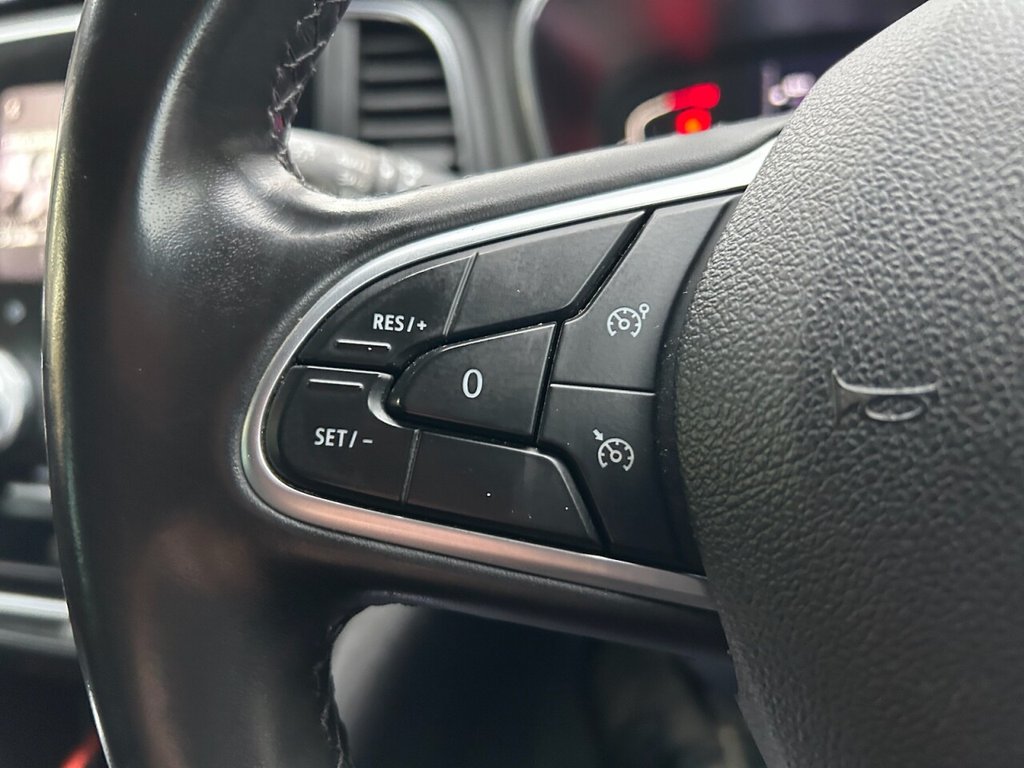 Used Renault Megane 2022 for sale - 77654654: Photo 22