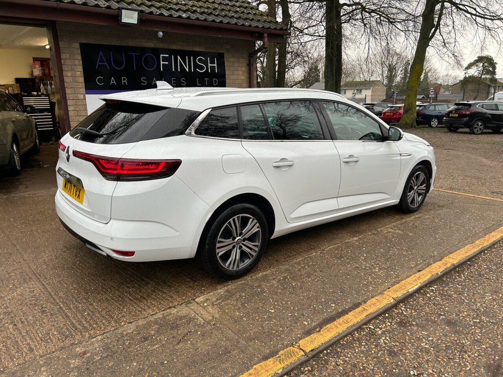 Used Renault Megane 2022 for sale - 77654654: Photo 6