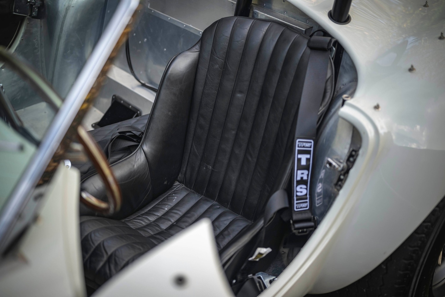 Used AC Cobra 1966 for sale - 76602729: Photo 9