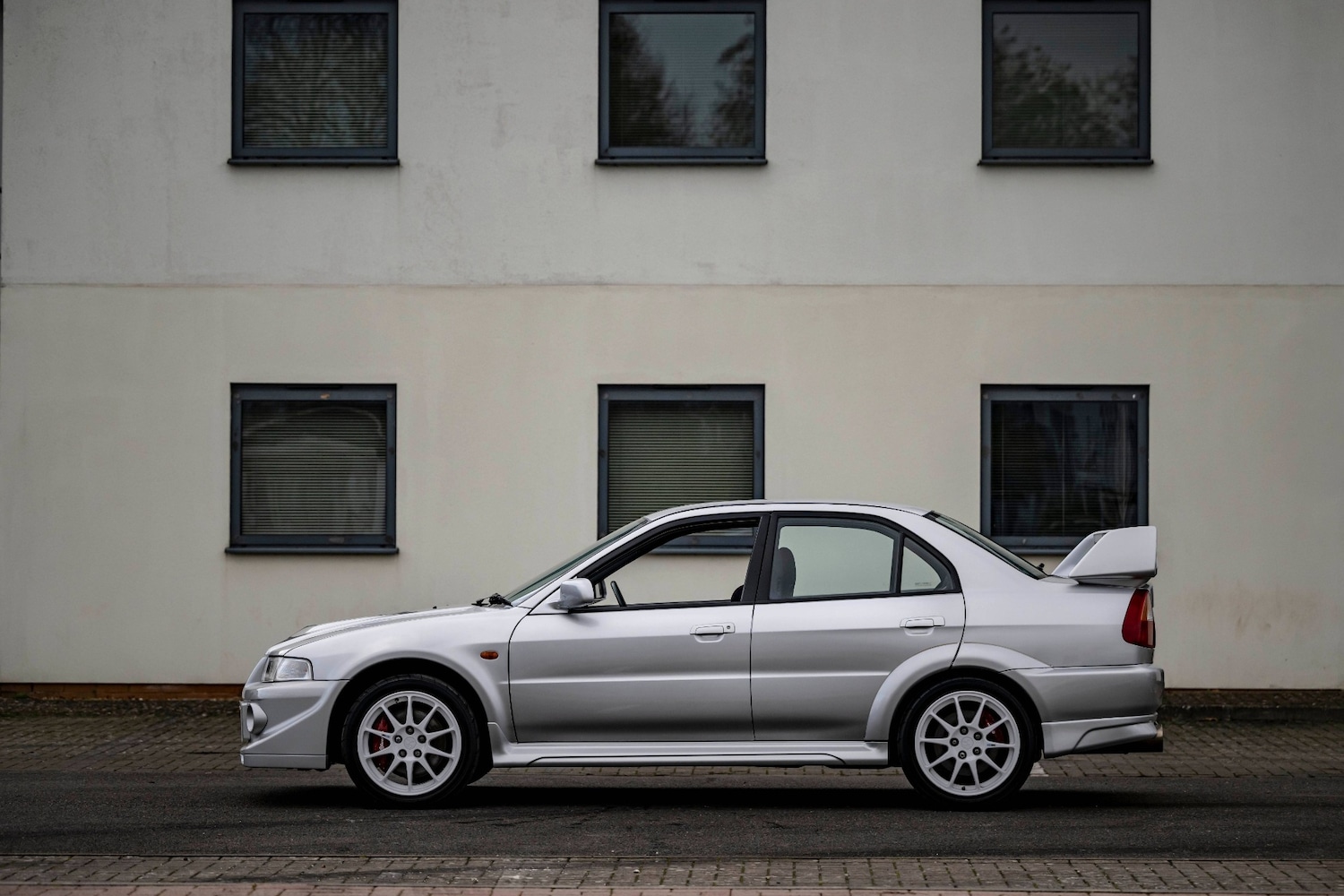 Used Mitsubishi Lancer 2004 for sale - 76626086: Photo 5