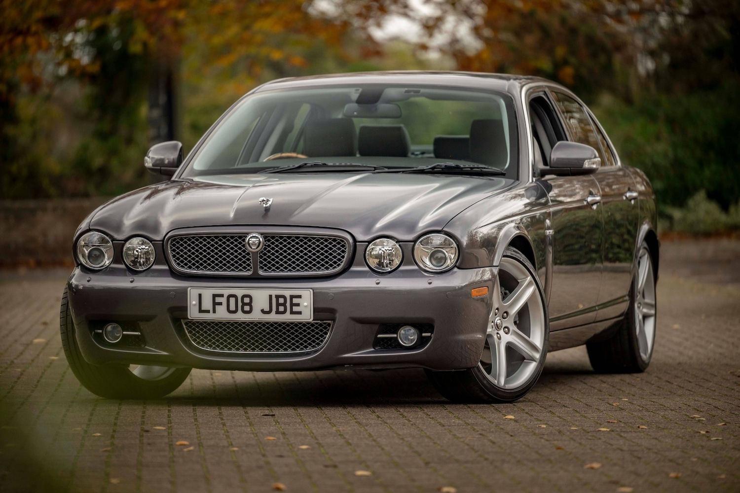 Used Jaguar XJ 2025 for sale - 76541645: Photo 1