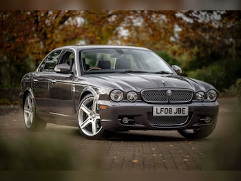 Used Jaguar XJ 2008 for sale - 76541645: Photo