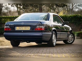 Used Mercedes-Benz E Class 1994 for sale - 76971171: Photo