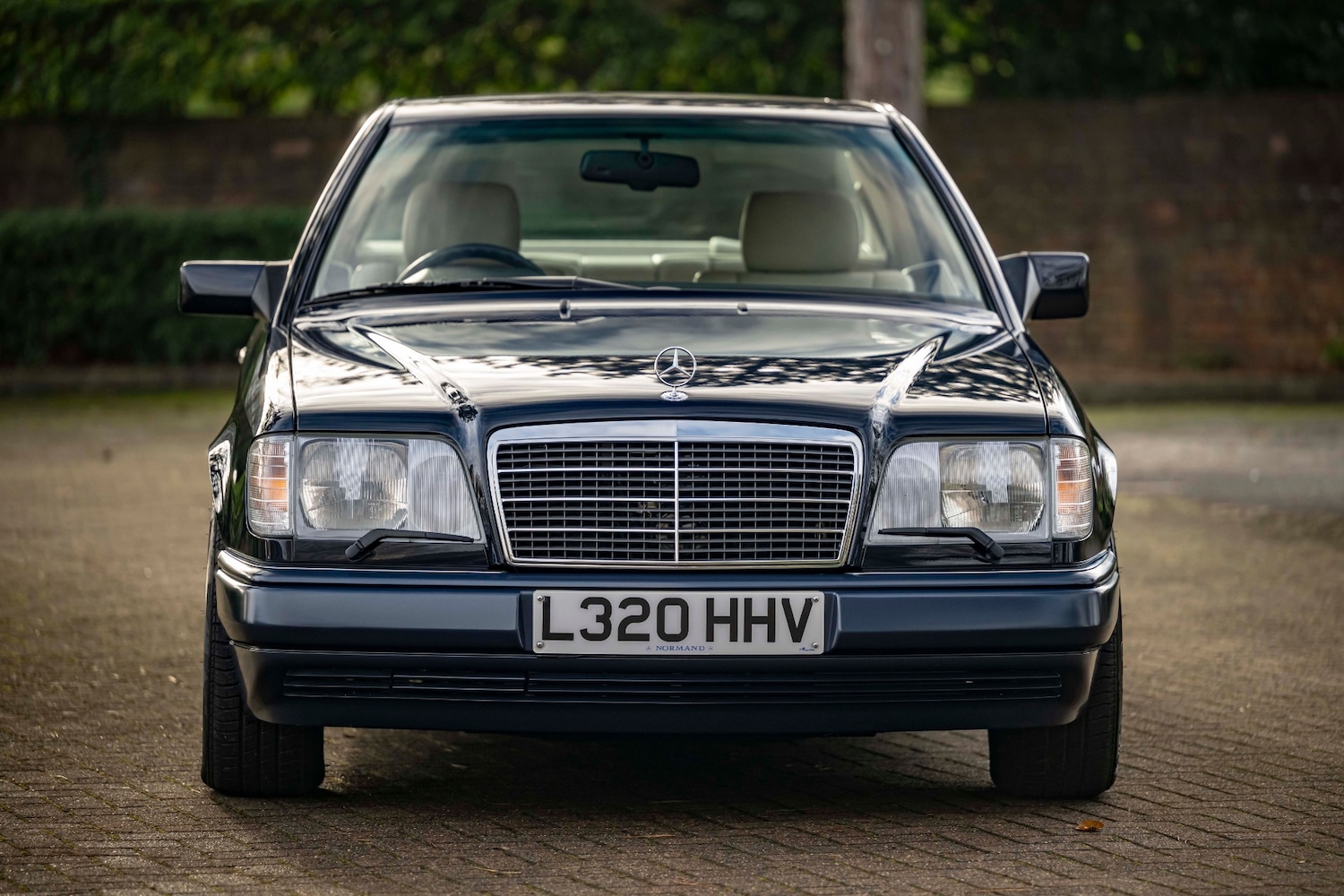 Used Mercedes-Benz E Class 1994 for sale - 76971171: Photo 5