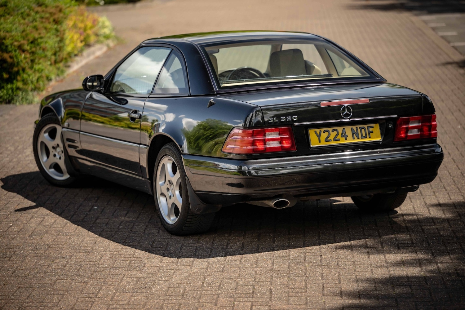 Used Mercedes-Benz SL 2001 for sale - 76159622: Photo 3