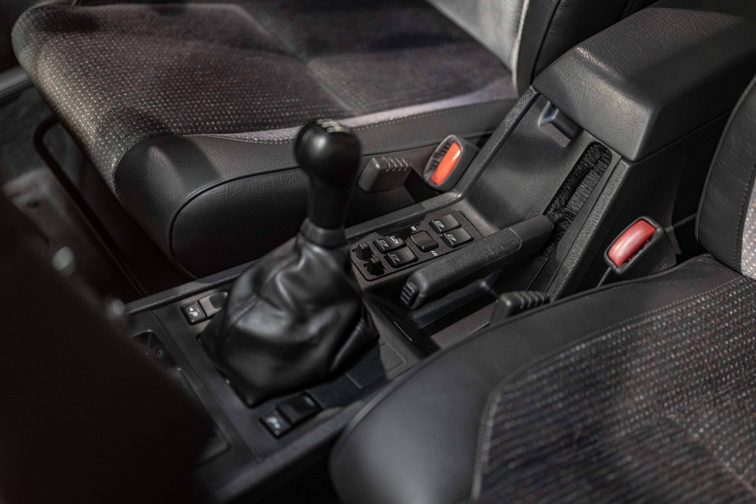 Used Volvo 850 1996 for sale - 76391259: Photo 11