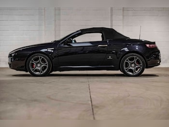 Used Alfa Romeo Spider 2009 for sale - 77196146: Photo