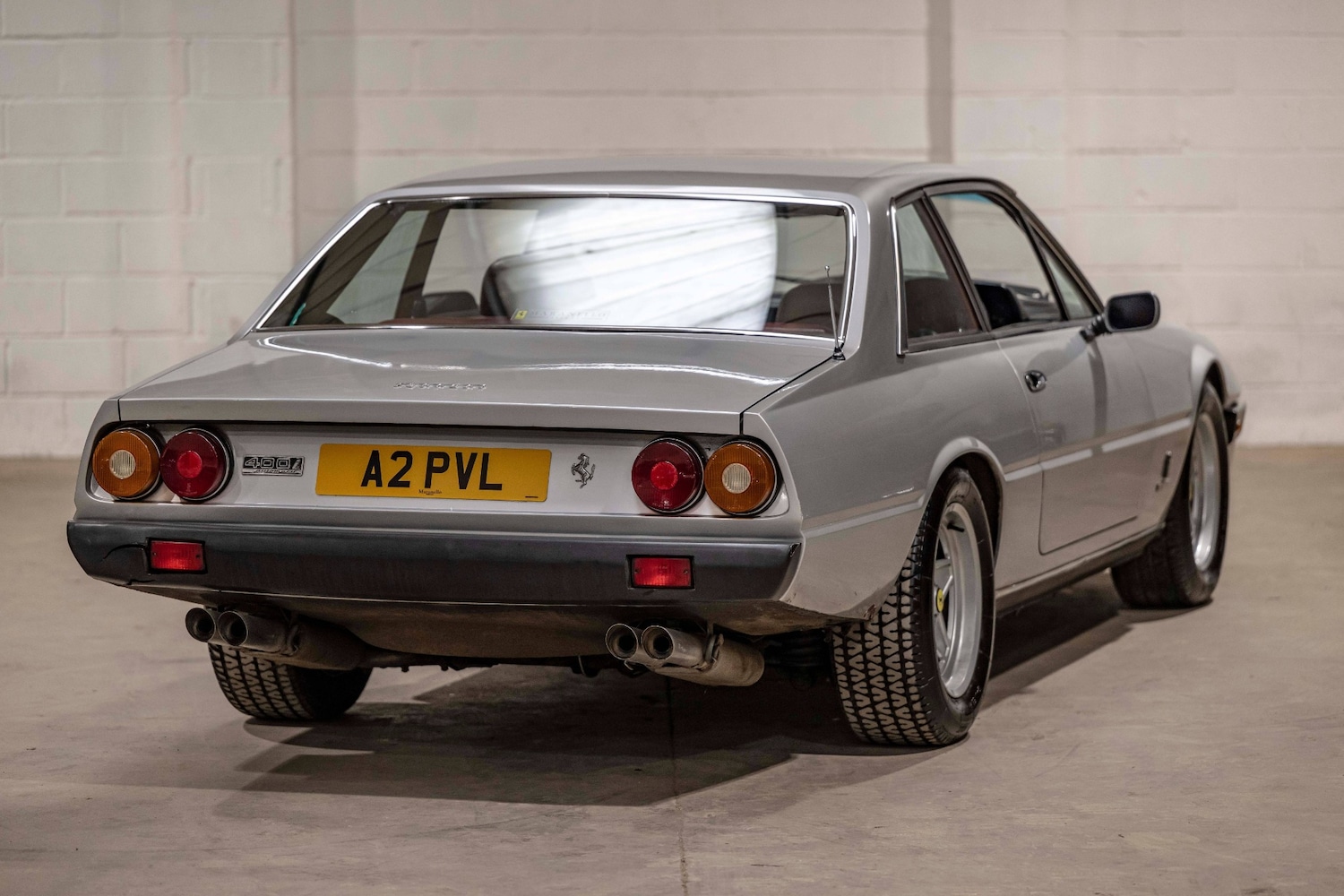 Used Ferrari 400i 1984 for sale - 76638377: Photo 6