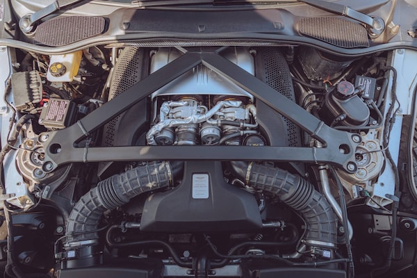 Used Aston Martin DB11 2022 for sale - 76143461: Photo 13