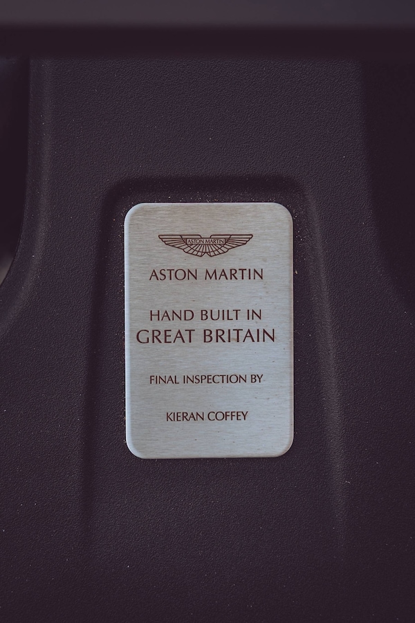 Used Aston Martin DB11 2022 for sale - 76143461: Photo 14