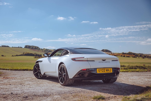 Used Aston Martin DB11 2022 for sale - 76143461: Photo 5