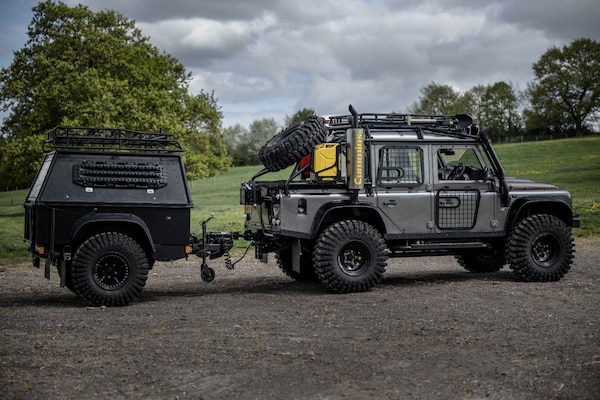 Used Land Rover Defender 110 2010 for sale - 76320590: Photo 3