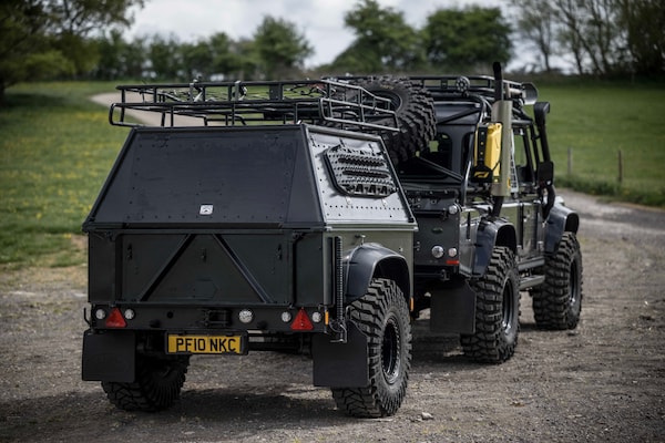 Used Land Rover Defender 110 2010 for sale - 76320590: Photo 5