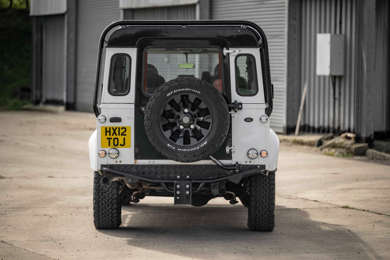 Used Land Rover Defender 110 2025 for sale - 78106010: Photo 7