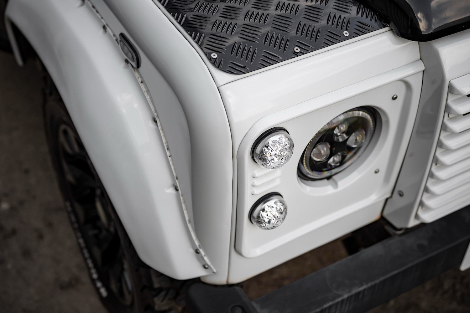 Used Land Rover Defender 110 2025 for sale - 78106010: Photo 9