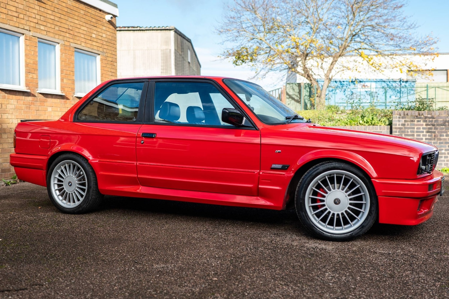 Used BMW 3 Series 1990 for sale - 76412540: Photo 4