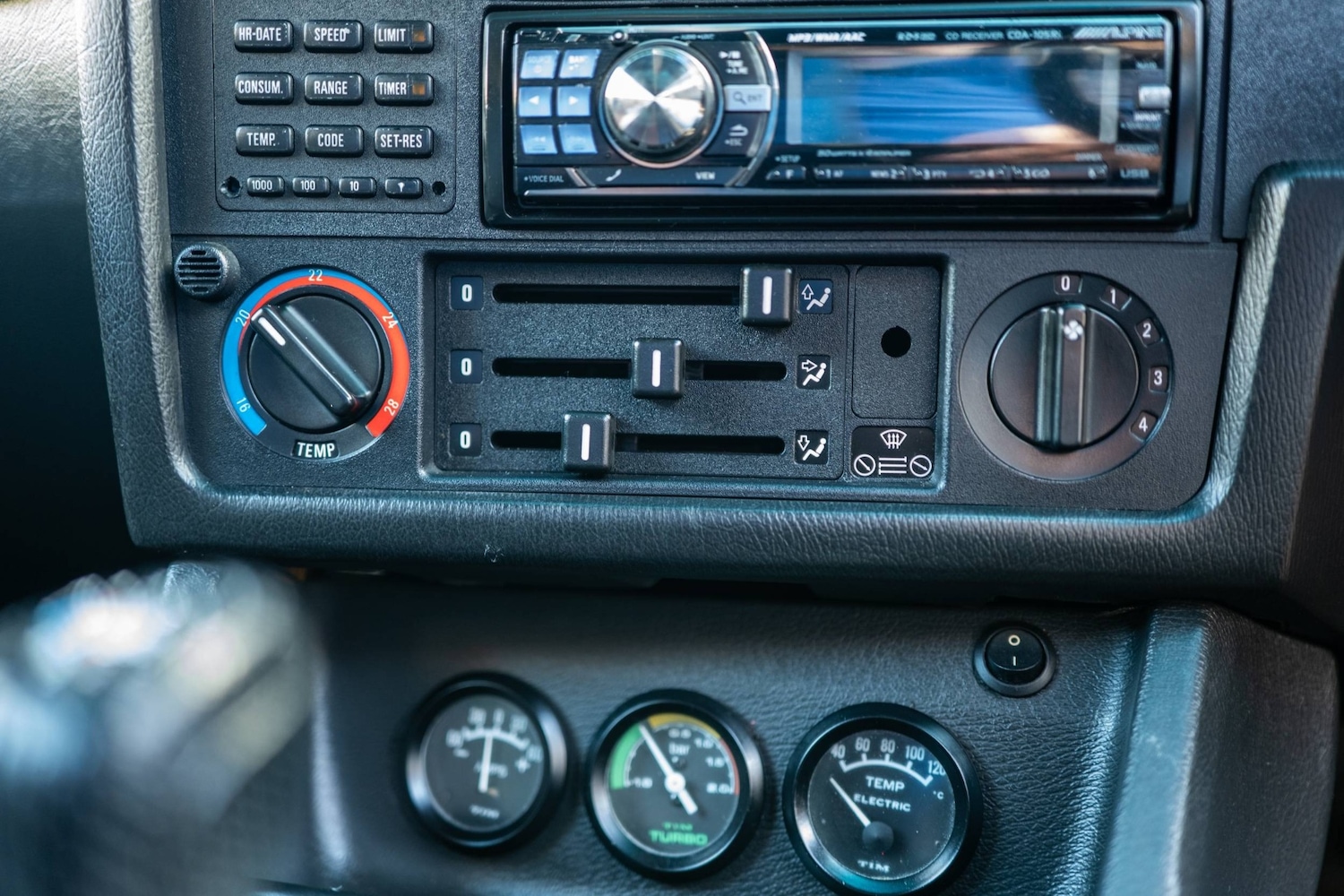 Used BMW 3 Series 1990 for sale - 76412540: Photo 9