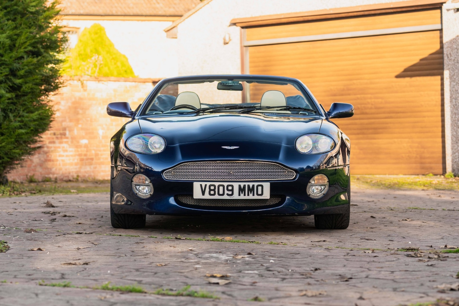 Used Aston Martin DB7 2000 for sale - 76682667: Photo 8