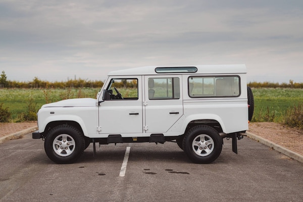 Used Land Rover Defender 2014 for sale - 76252344: Photo 8