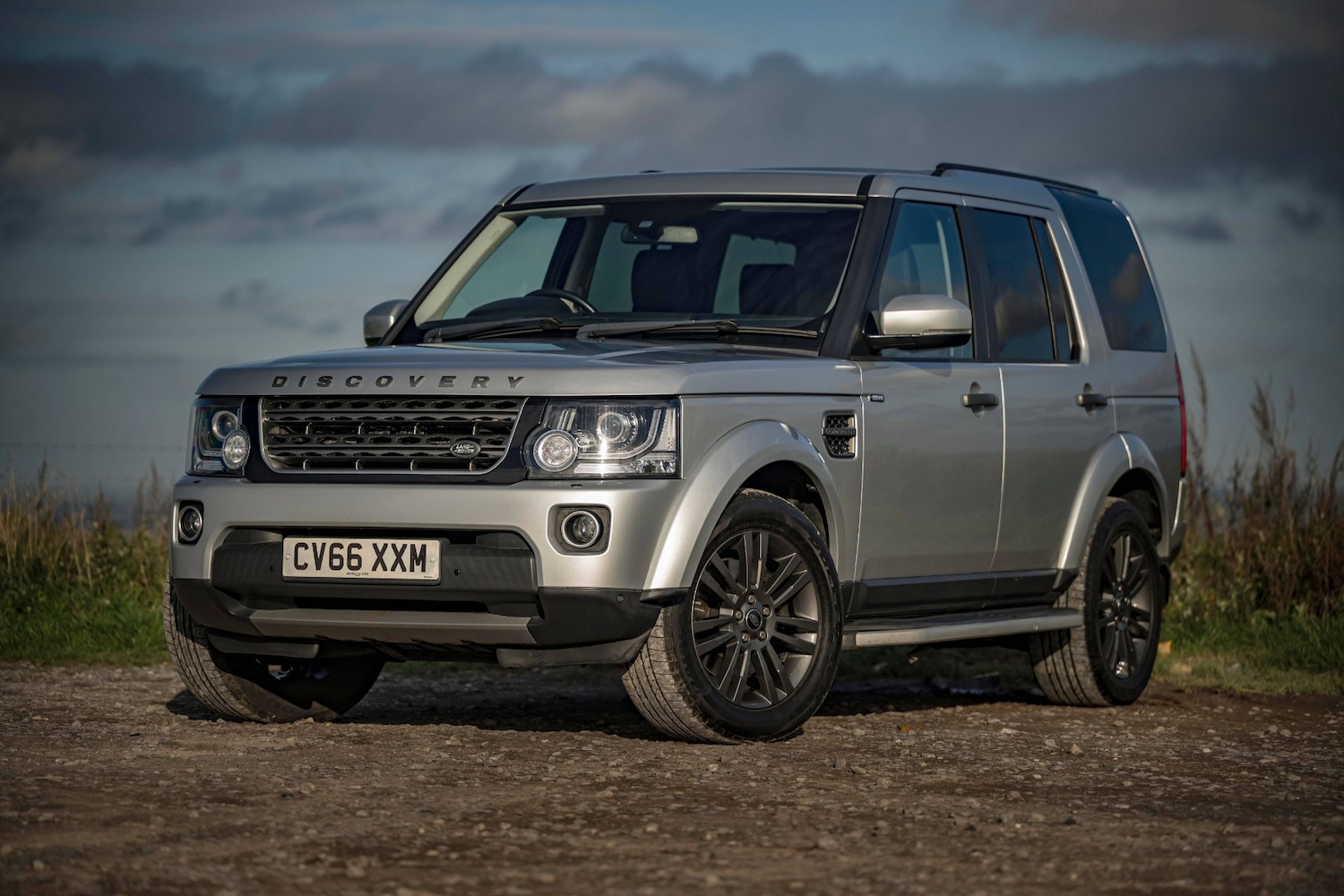 Used Land Rover Discovery 2016 for sale - 76477000: Photo 1