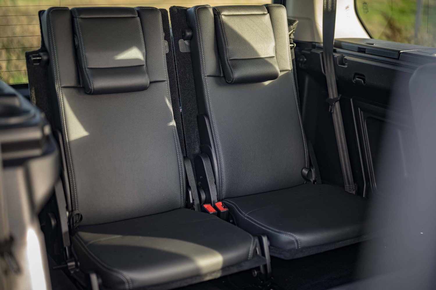 Used Land Rover Discovery 2016 for sale - 76477000: Photo 11