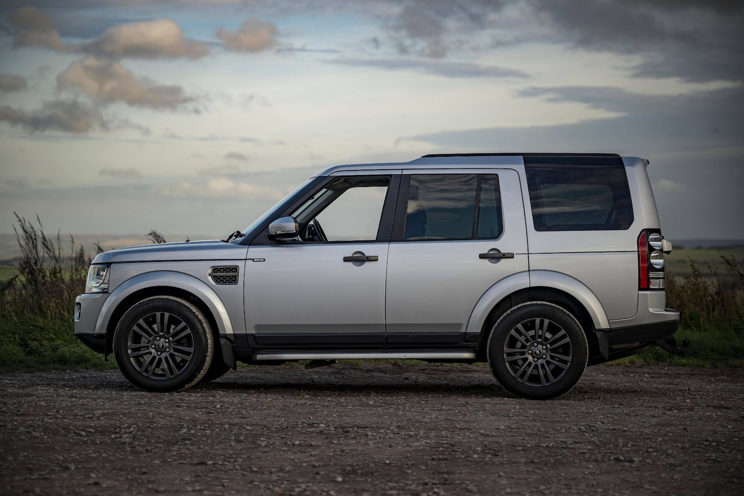 Used Land Rover Discovery 2016 for sale - 76477000: Photo 8