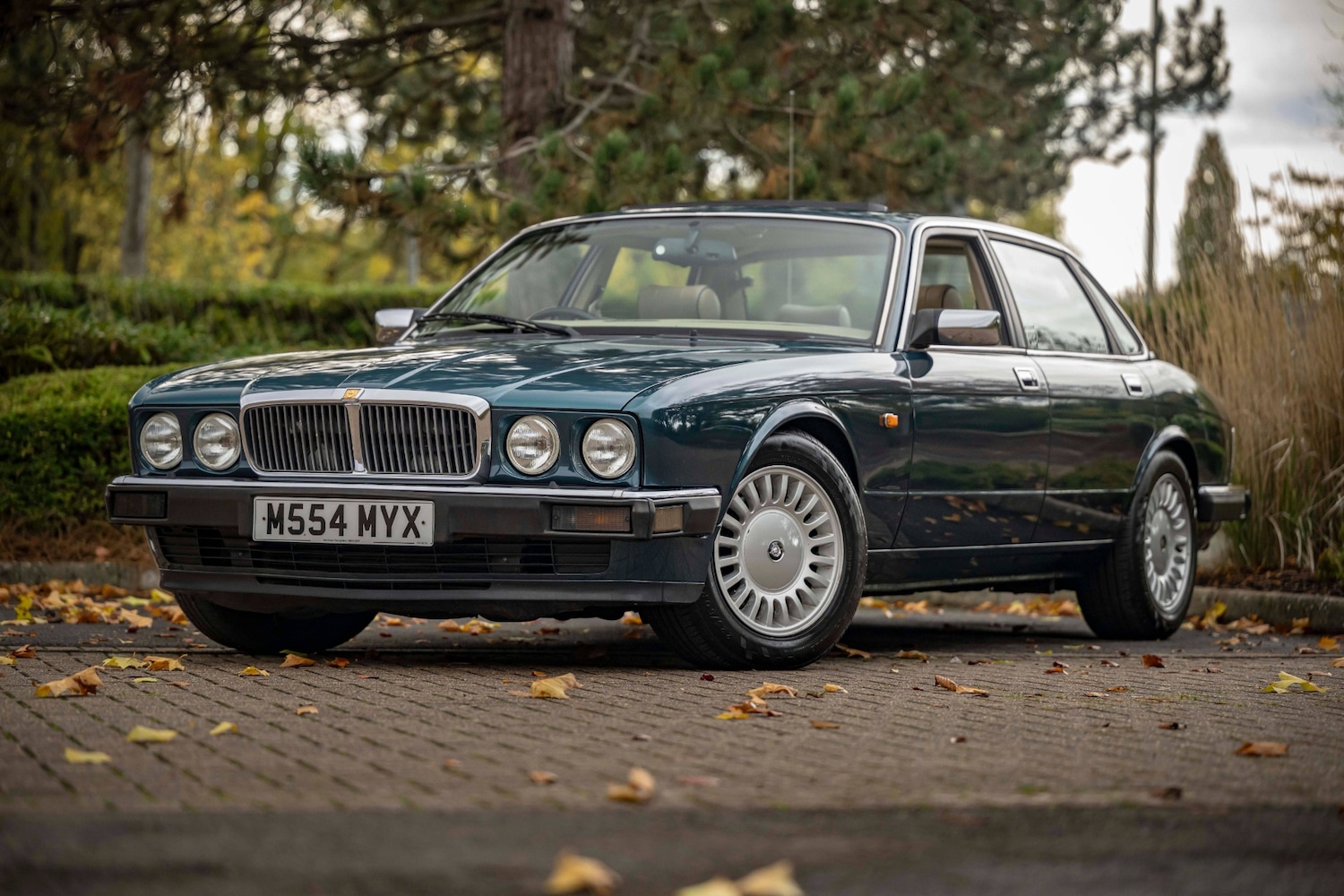 Used Jaguar XJ12 1994 for sale - 76381896: Photo 1