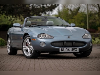 Used Jaguar XK8 2004 for sale - 78340093: Photo
