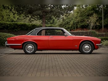 Used Jaguar XJ 1977 for sale - 79839494: Photo