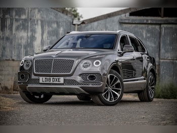Used Bentley Bentayga 2018 for sale - 79559298: Photo