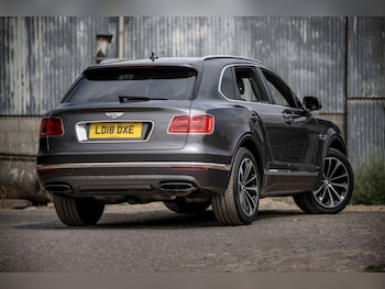 Used Bentley Bentayga 2018 for sale - 79559298: Photo